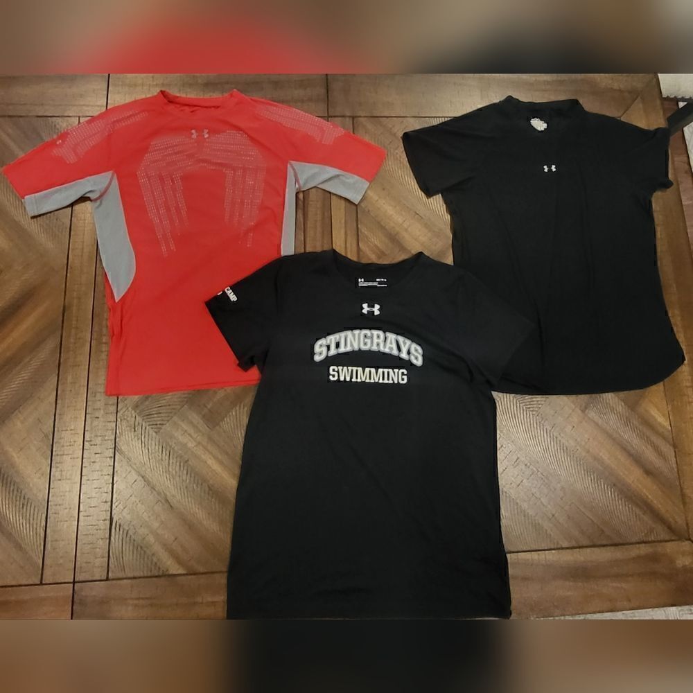 Bundled Under Armour Tee Shirts All Medium